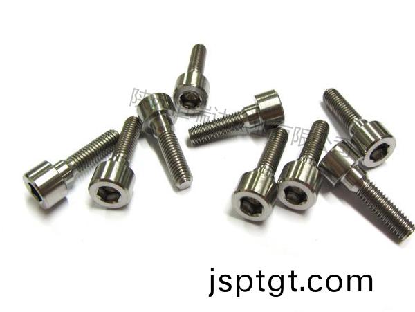 鈦(tai)標(biao)準(zhun)件(jian)